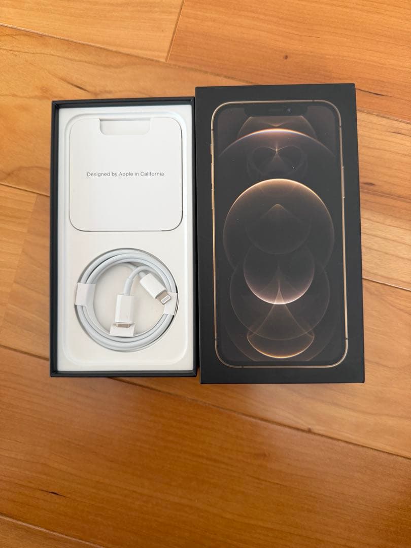 iPhone 本体 12pro SIMフリー