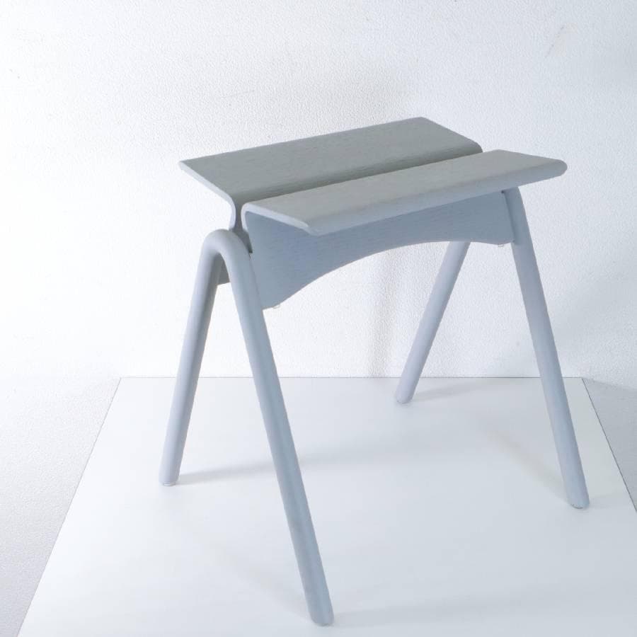 展示品 IKASAS カモメスツール 佐々木章行 スタッキング可 クールグレー