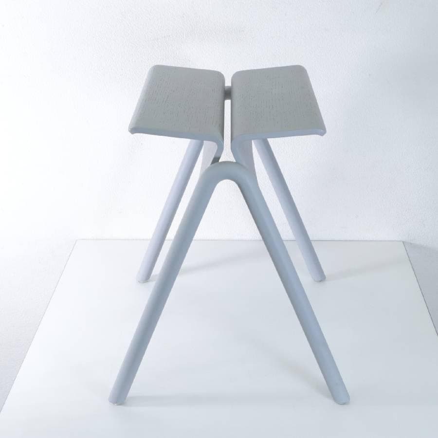 展示品 IKASAS カモメスツール 佐々木章行 スタッキング可 クールグレー