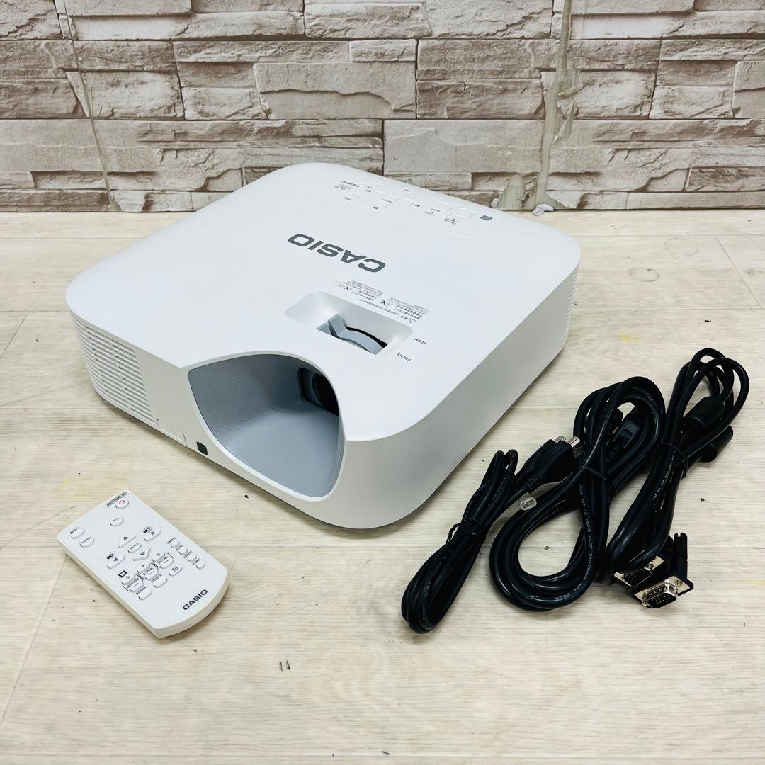 美品 NEC データプロジェクター XJ-F100W 3500ルーメン