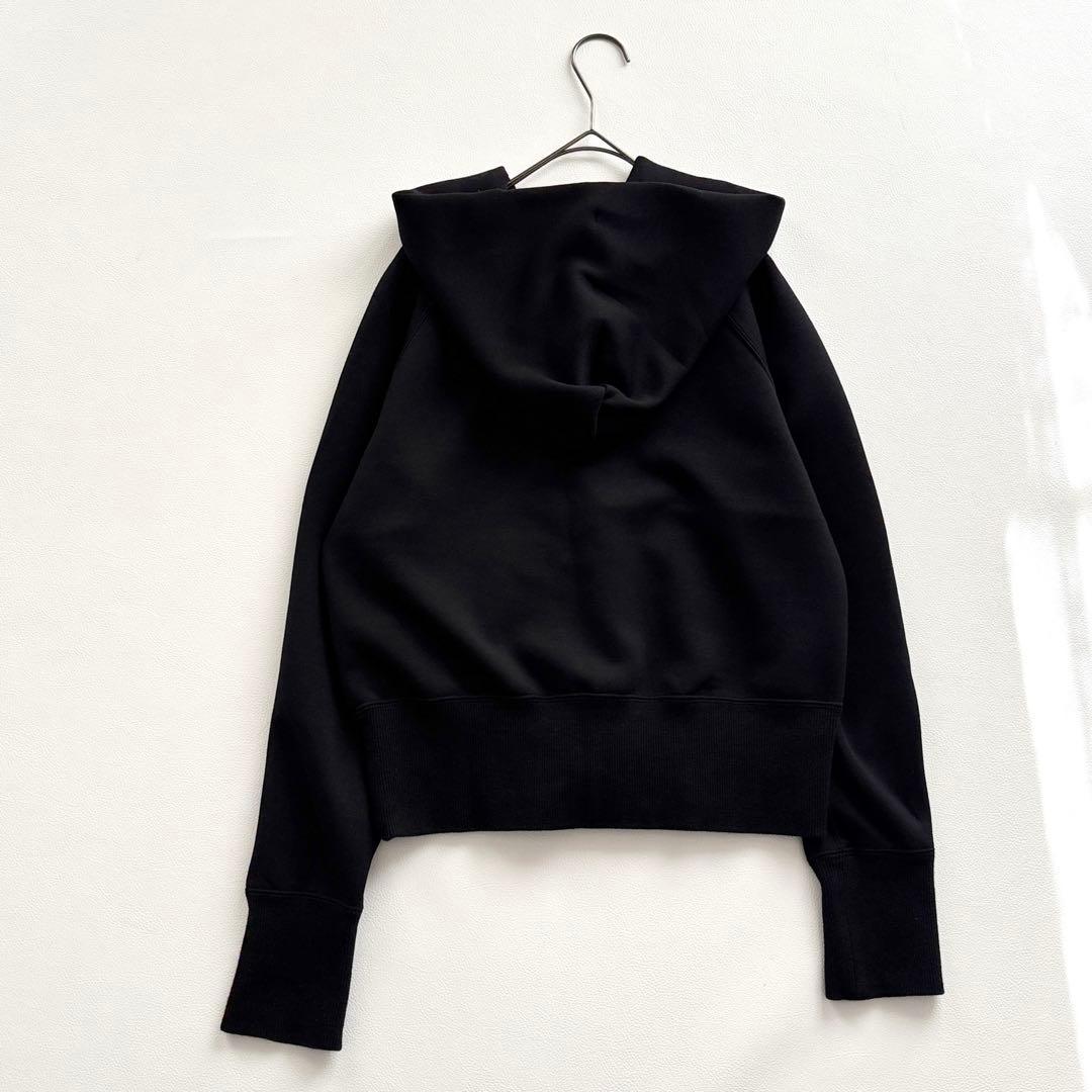 02450 JENNE 日本製美ラインパーカー（UVカット）　ブラック