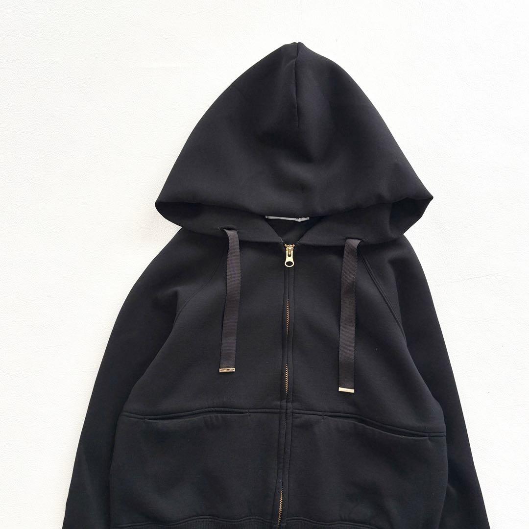 02450 JENNE 日本製美ラインパーカー（UVカット）　ブラック