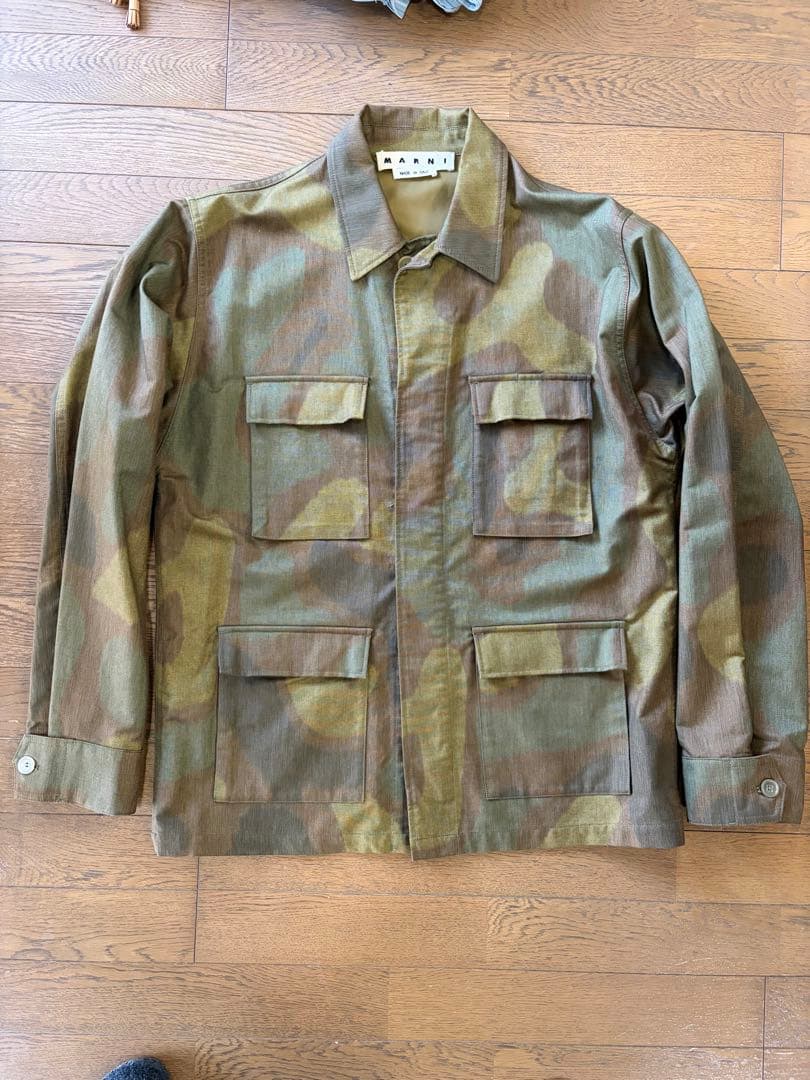 試着のみ美品:MARNI 迷彩柄 ミリタリージャケット　s 44