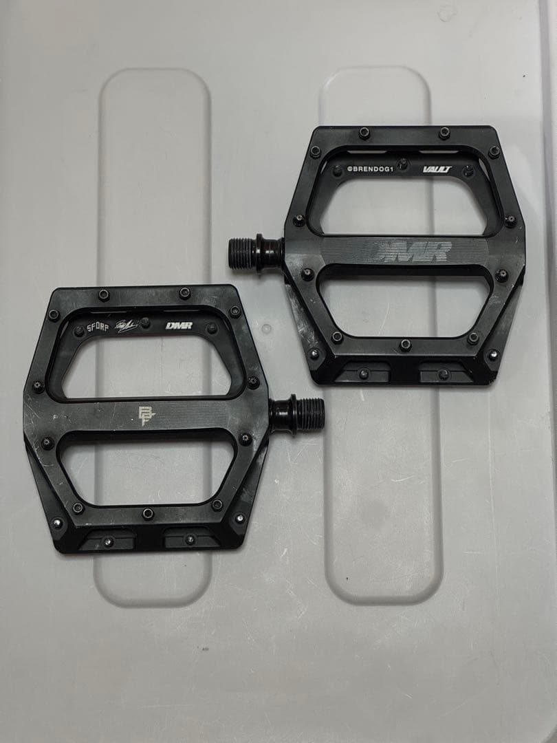 パーツ DMR VAULT PEDAL BRENDOG k2 MATT BLACK
