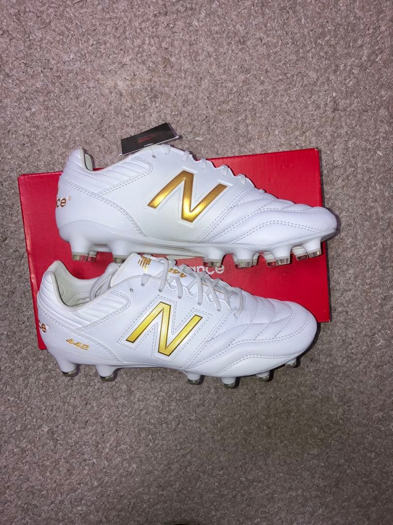 新品未使用 ニューバランス サッカースパイク 26cm