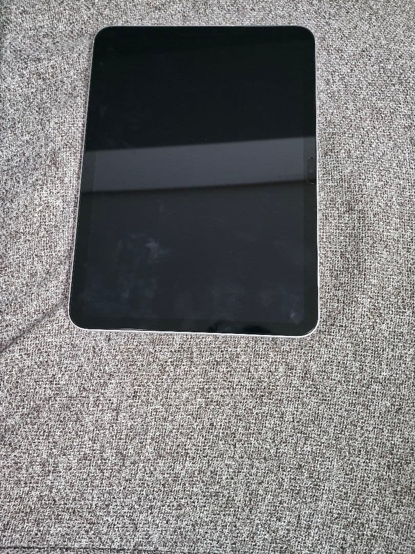 iPad第10世代wifi +cellular モデル　256GB シルバー