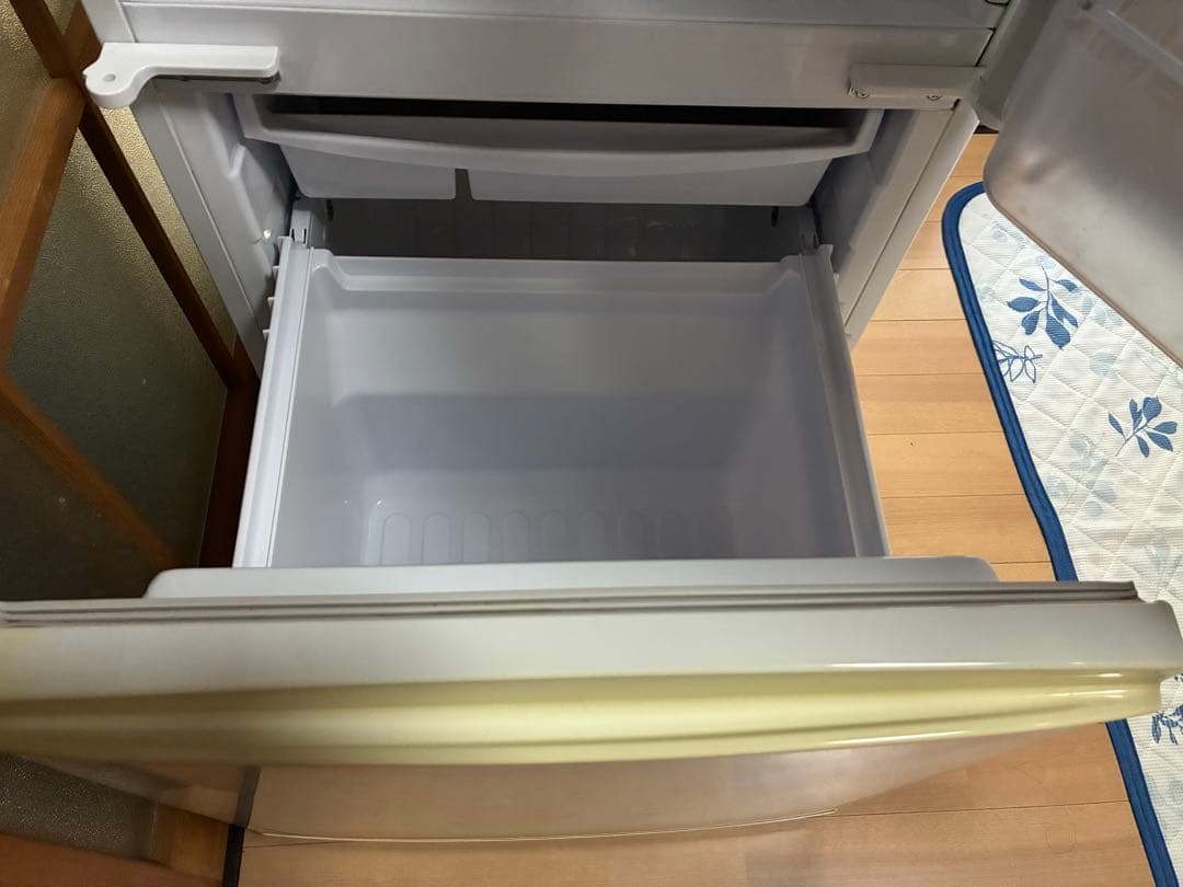 期間限定価格【美品】冷蔵庫　SHARP2015年