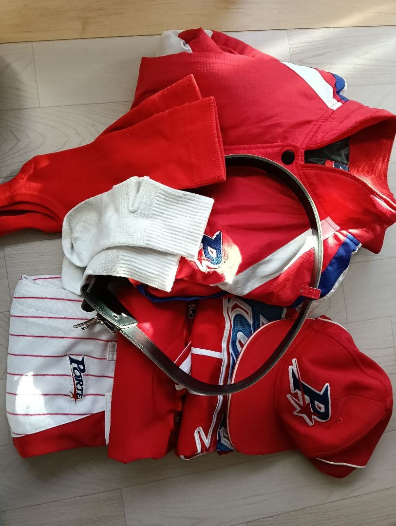 ポルテ　野球ユニフォーム　　セット