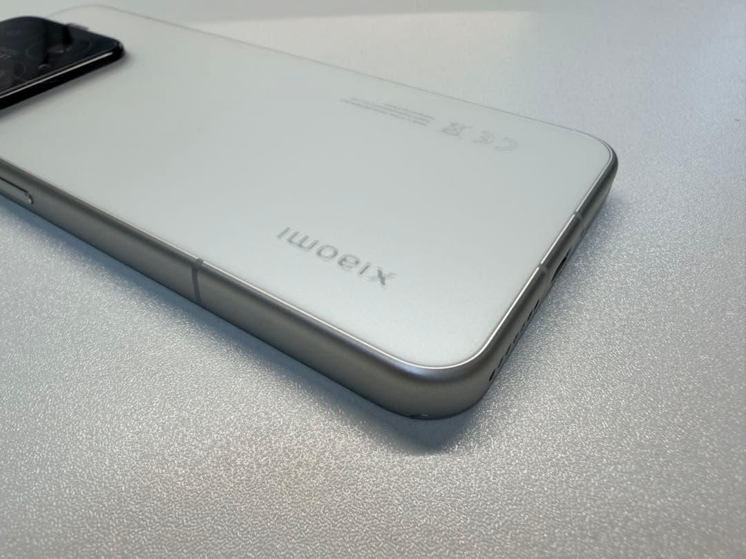 Xiaomi 15 ホワイト 12GB/256GB SIMフリー 日本国内正規品