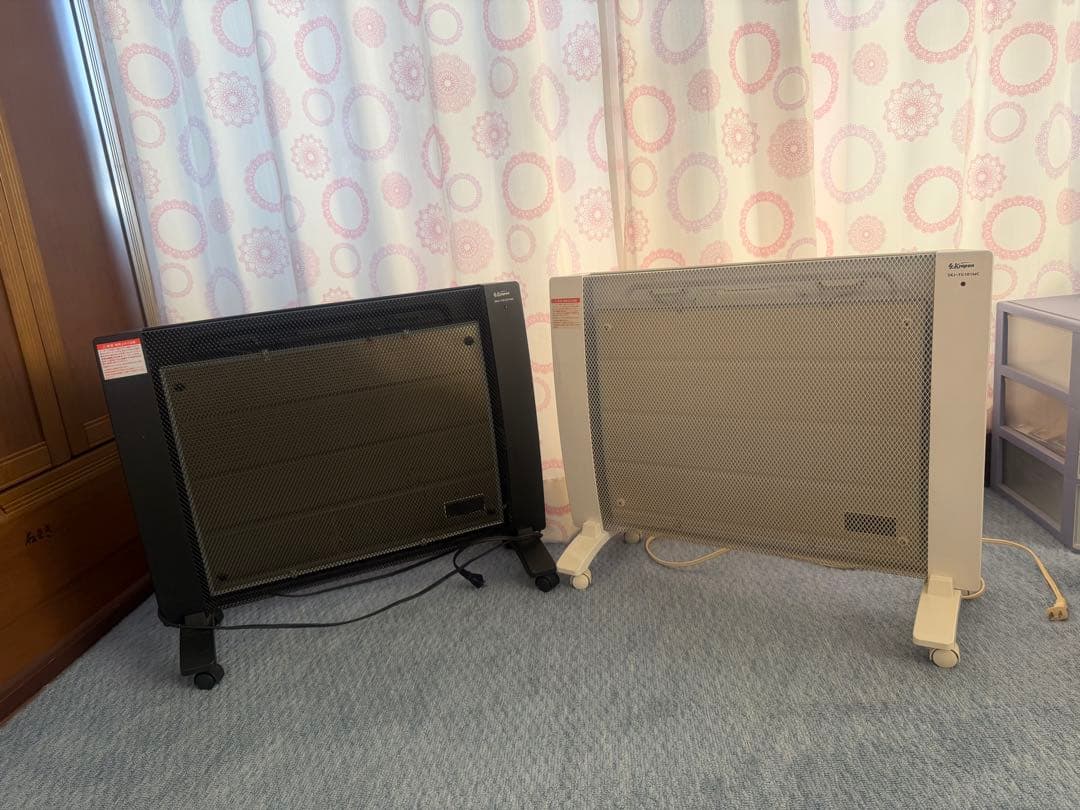 電気ヒーター メッシュパネル 黒 白二台