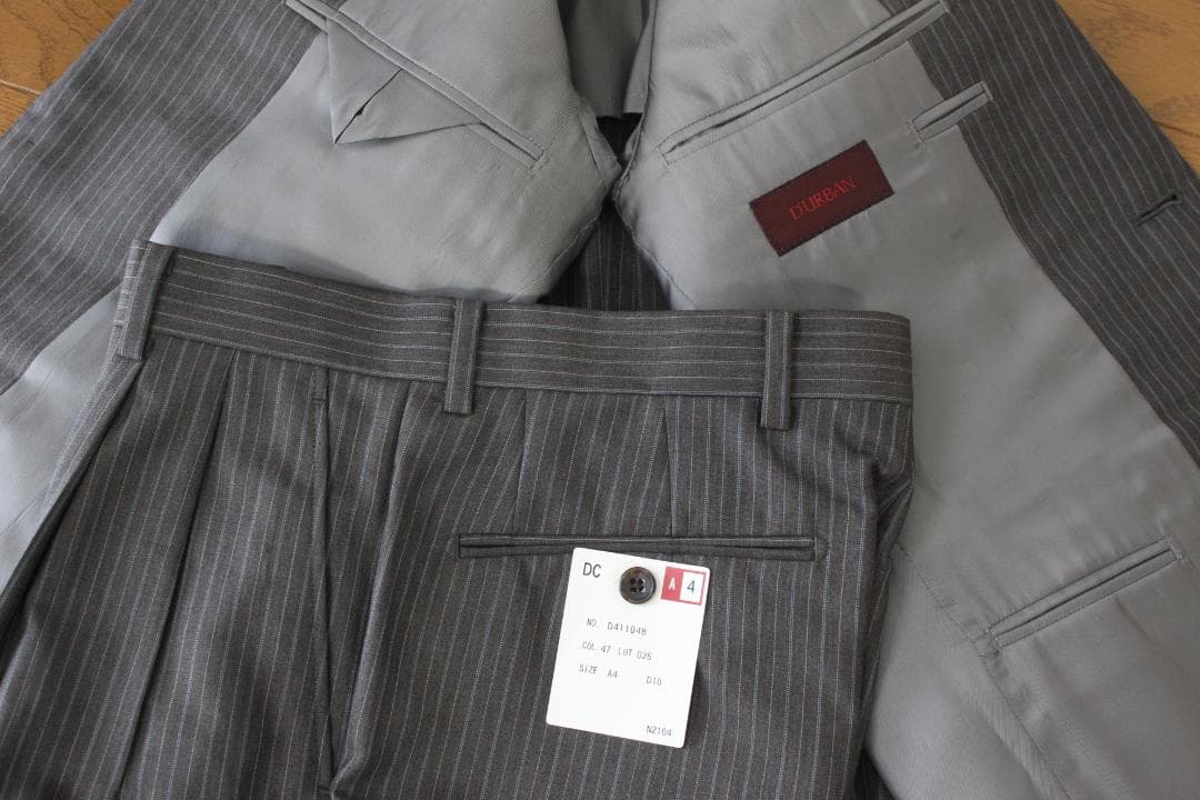 【新品未使用】ダーバン スーツ A4 メンズ M モヘヤ入りウール 春夏秋 84