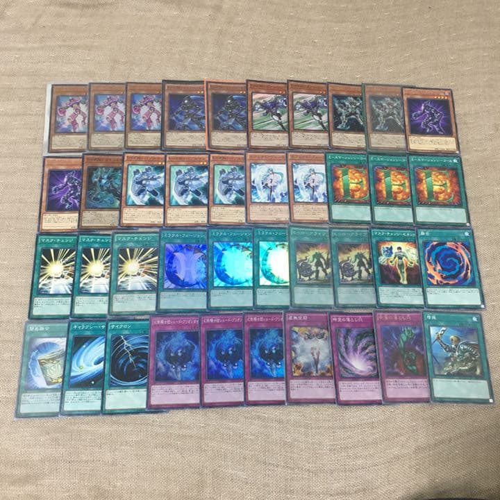 ヒーローデッキ