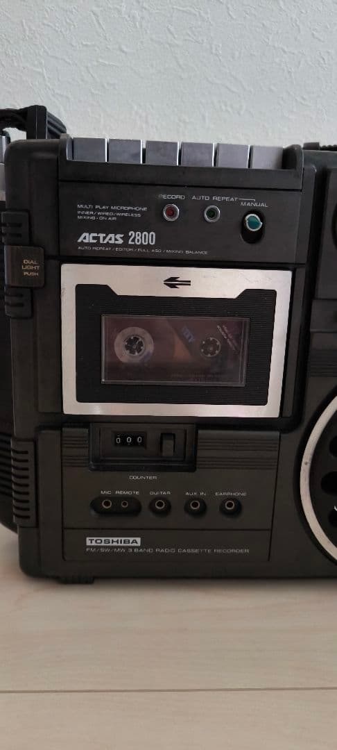 TOSHIBA RT-2800 アクタス・ラジオカセットレコーダー 動作未確認