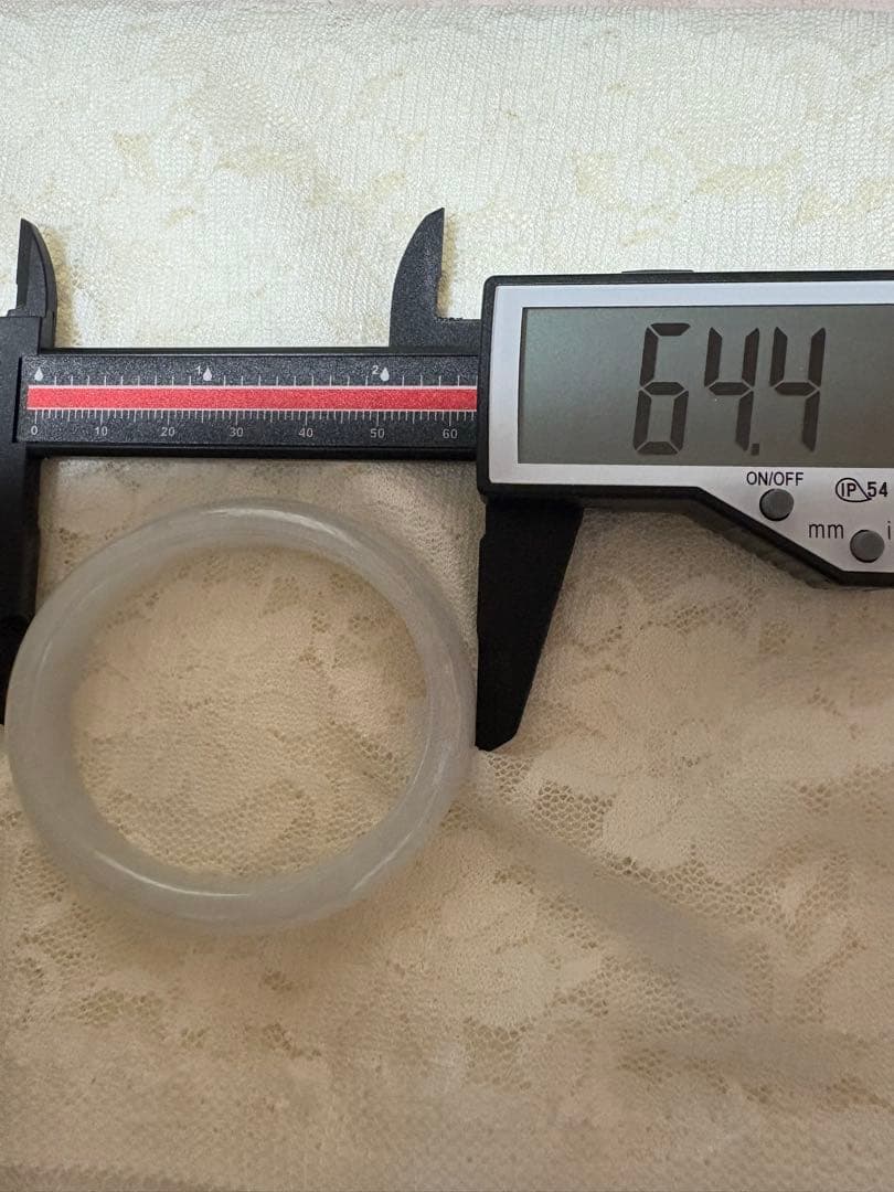 【Mimi】高級 翡翠 バングル A貨 卵型 サイズ 51.5