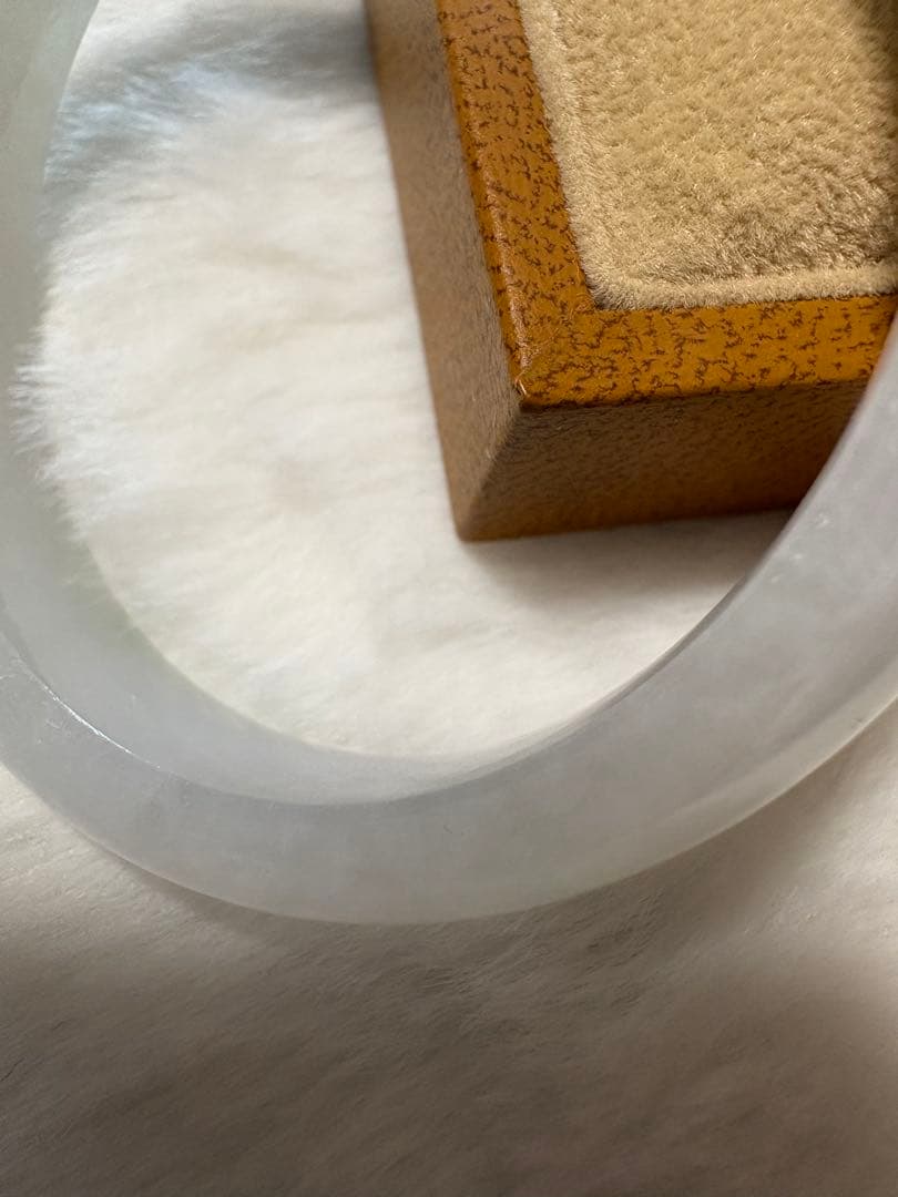 【Mimi】高級 翡翠 バングル A貨 卵型 サイズ 51.5