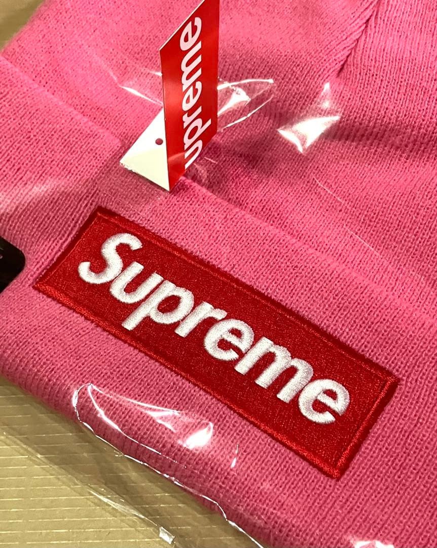 25FW Supreme®︎/New Era®︎ Box Logo Beanie