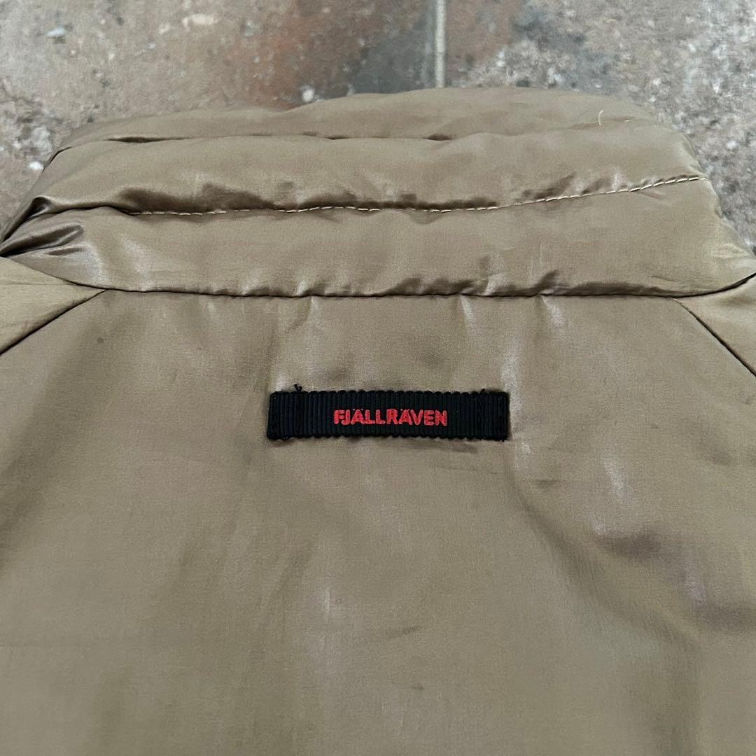 FJALL RAVEN フェールラーベン ダウンジャケット　サイズ　収納袋付　M
