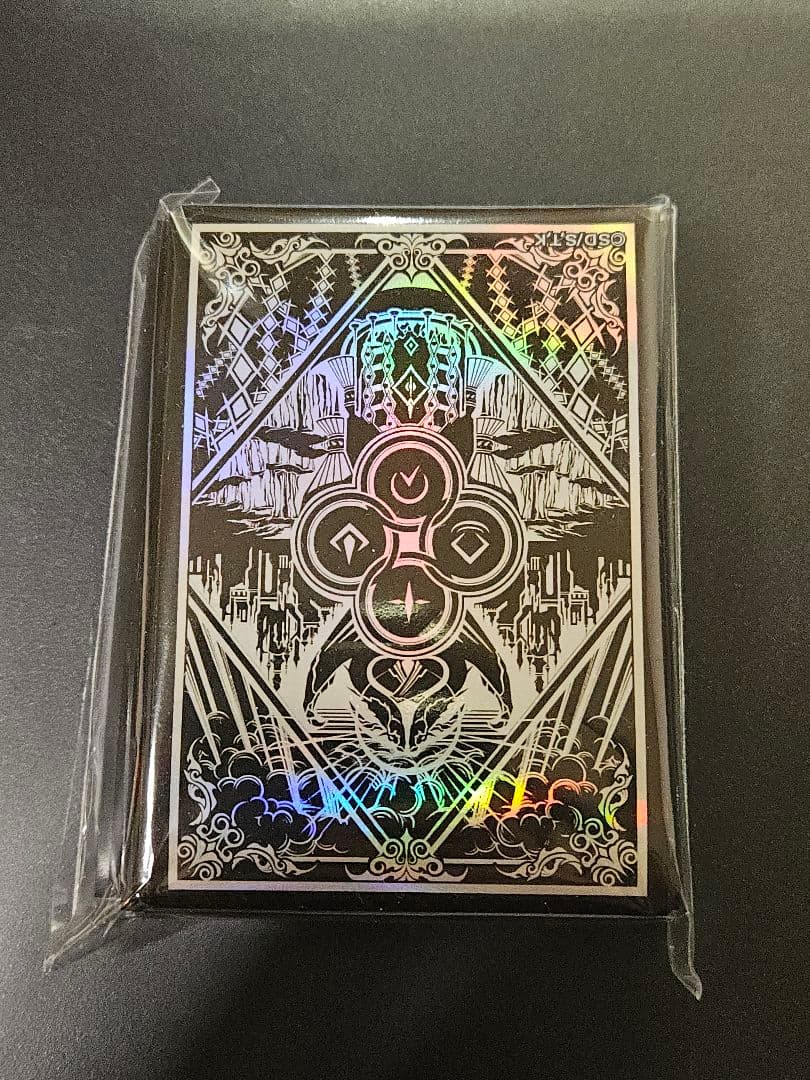 新品未開封 100枚 烙印 白の物語 プロテクター スリーブ ニューロン