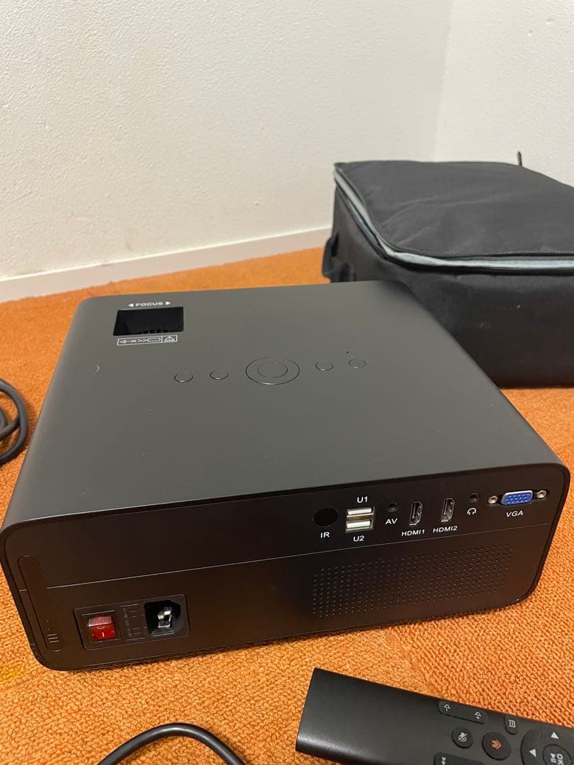 TOPTRO X5 4K プロジェクターWiFi と Bluetooth 搭載