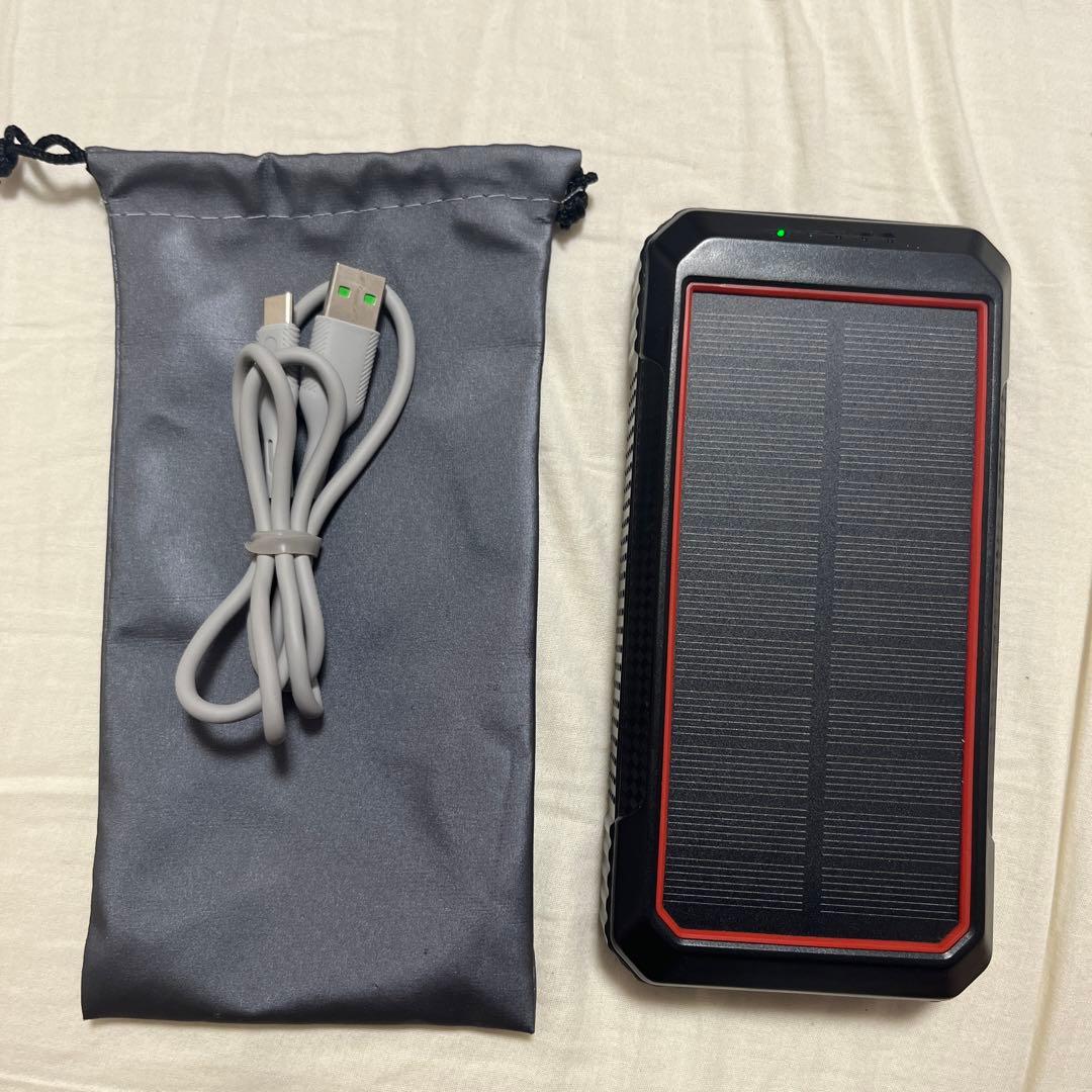 多機能モバイルバッテリー ソーラーパネル レッド