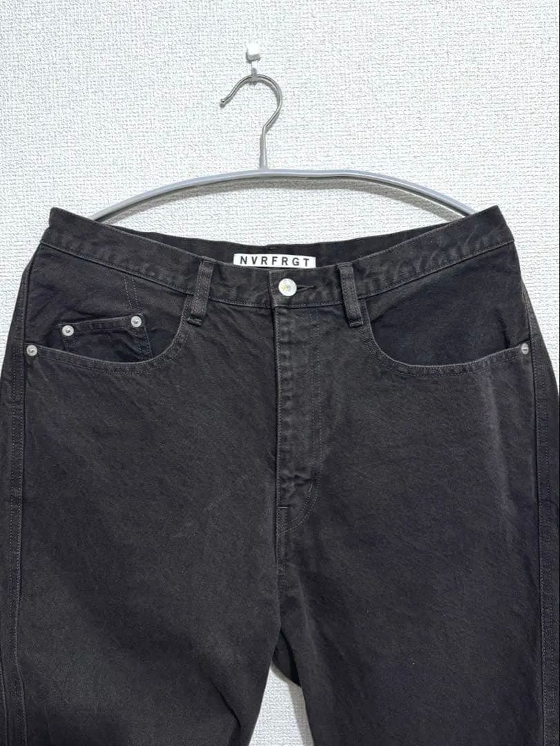 【NVRFRGT】3D TWISTED WIDE LEG JEANS