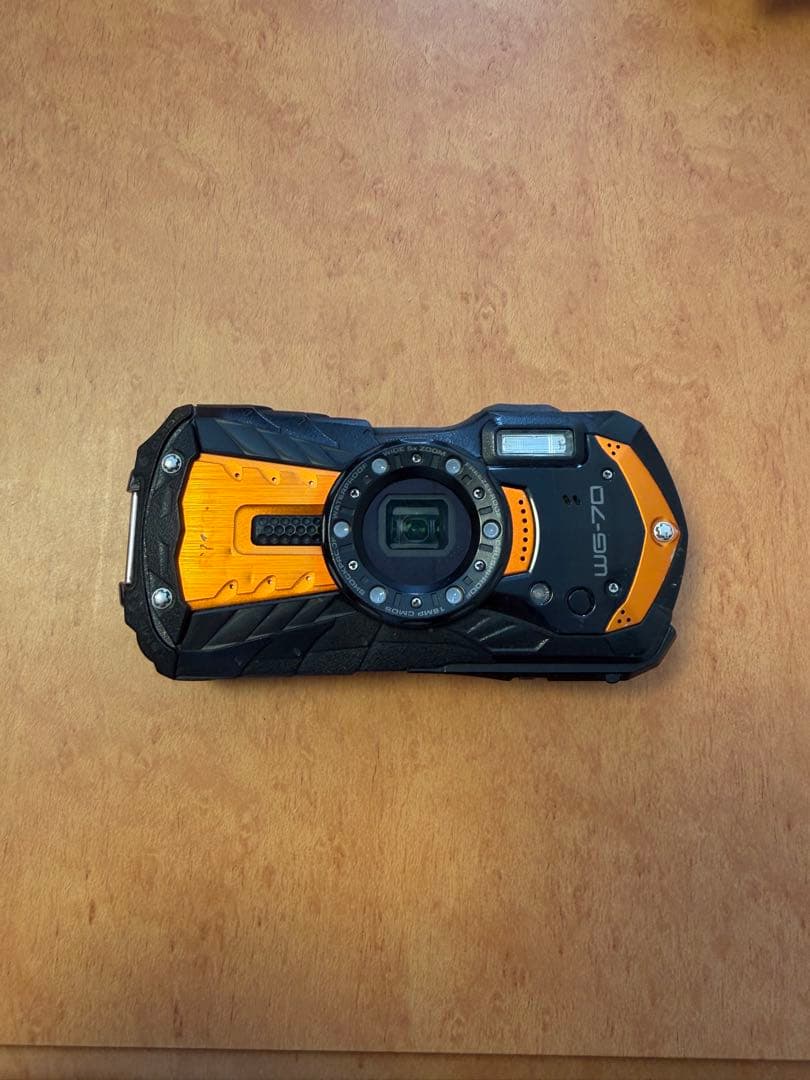 RICOH WG-70 メモリー16GBデジタルカメラ