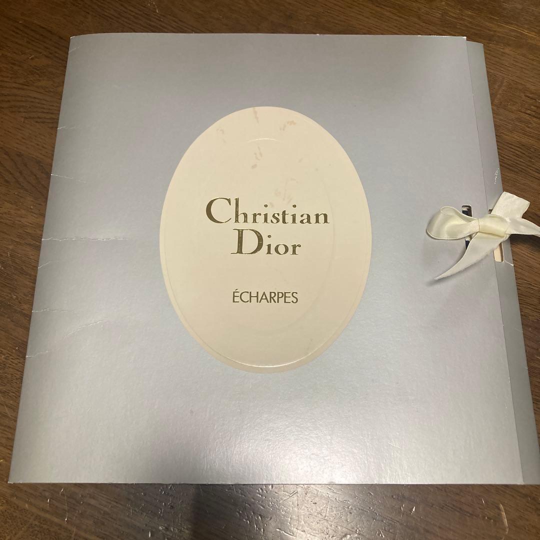 Christian Dior ディオール　ヴィンテージ　シルクスカーフ　箱付