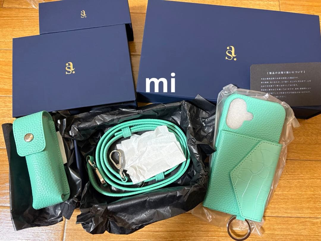 【２４時間限定価格】鈴木亜美様プロデュース　iPhone16ケースセット