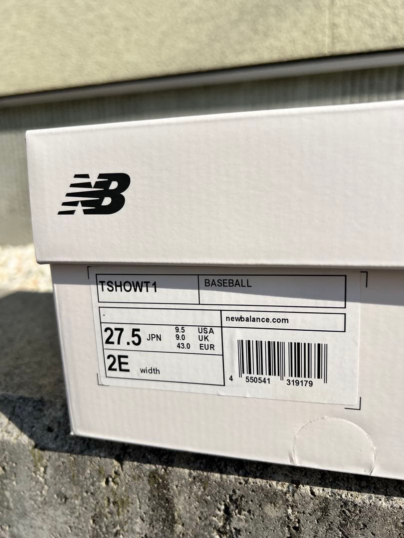 【送料込み】大谷翔平　トレーニングシューズ　ニューバランス