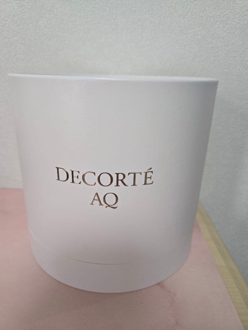 新品未開封　コスメデコルテAQラディアンスコフレII　限定完売品