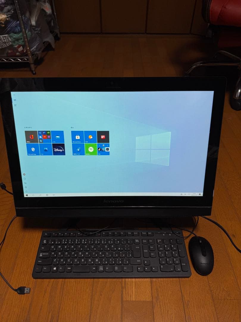 Lenovo パソコン　2010