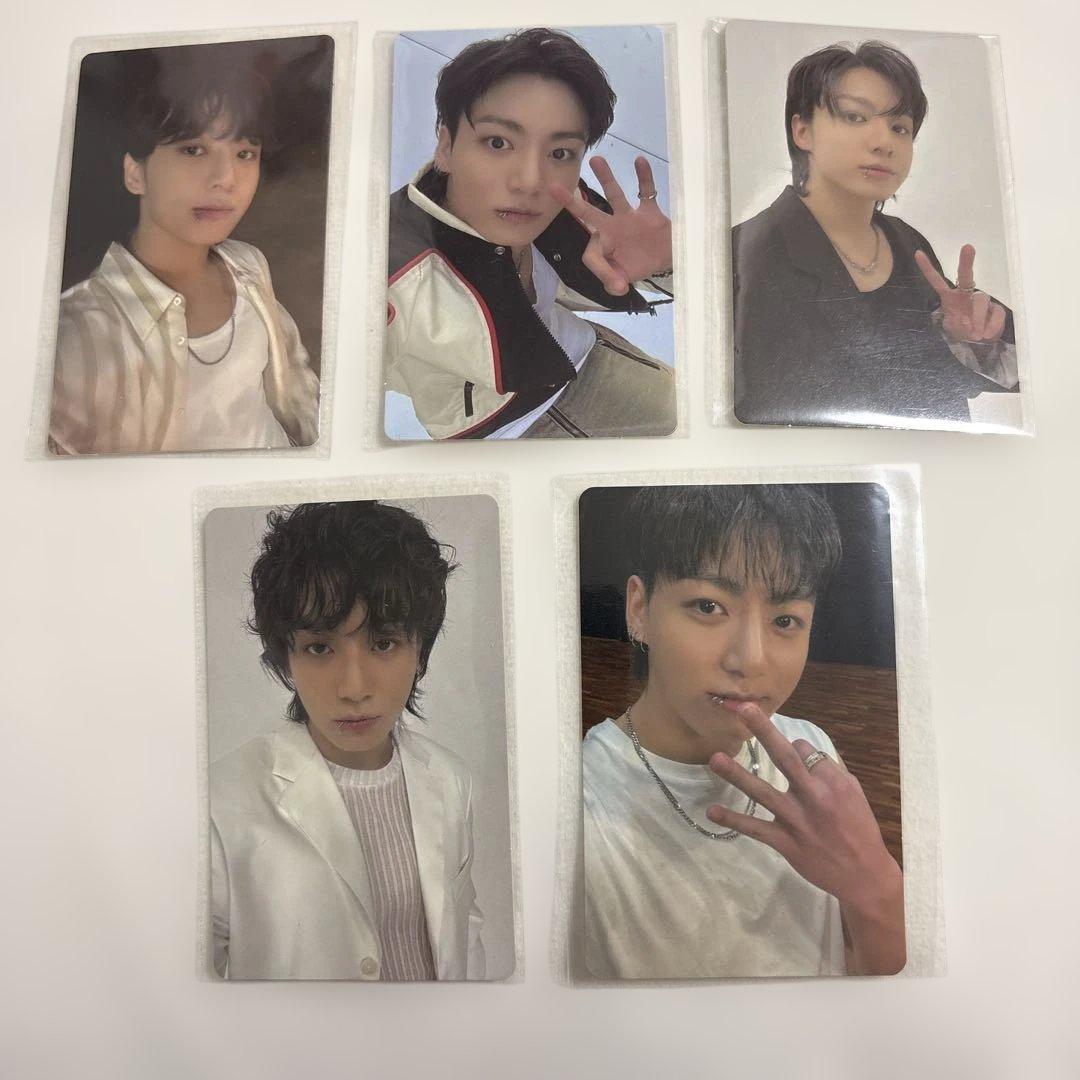 BTSジョングク⭐︎グク　golden 公式トレカ　５枚セット