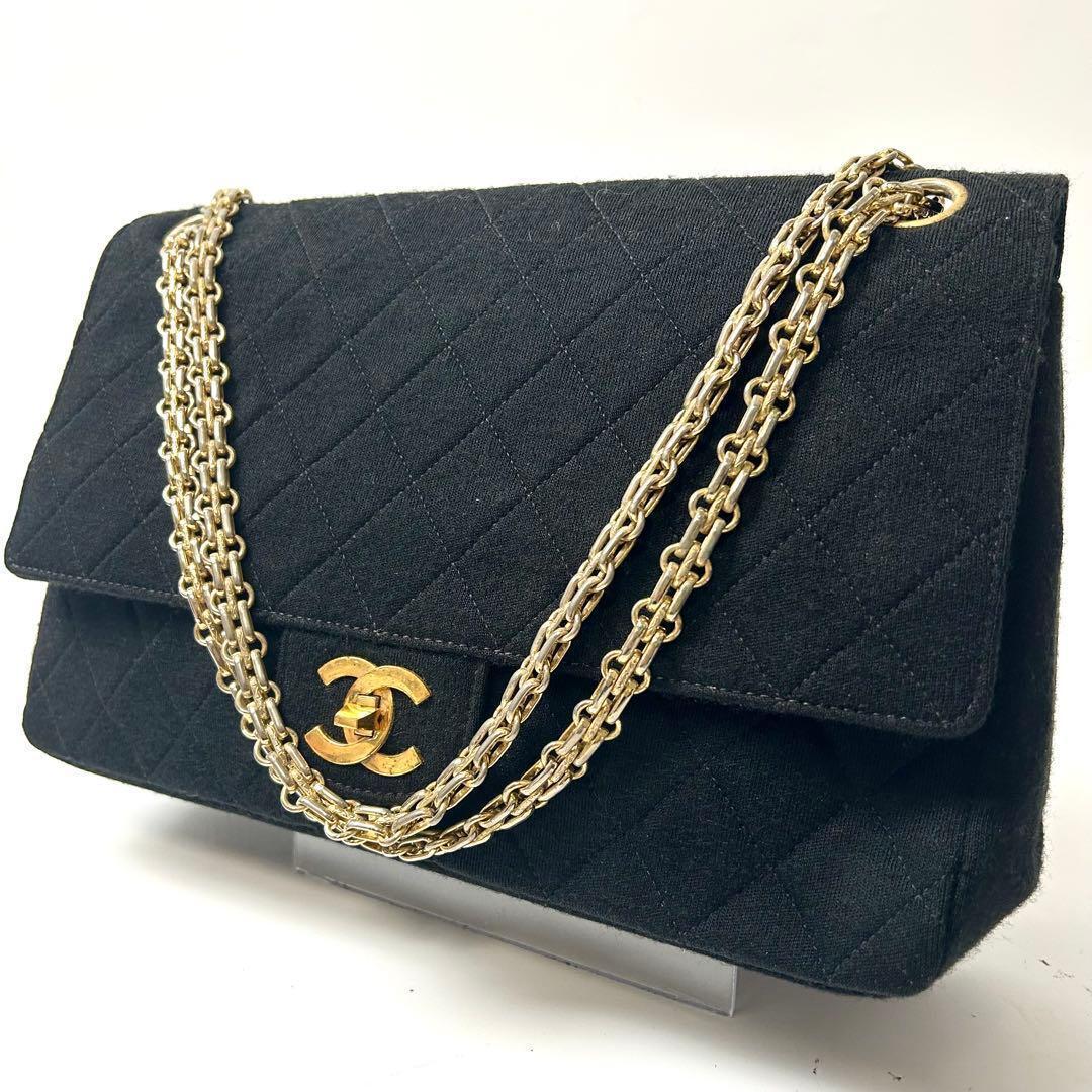 シャネル　マトラッセ コットン　ダブルフラップ　Wチェーン　ショルダーバッグ