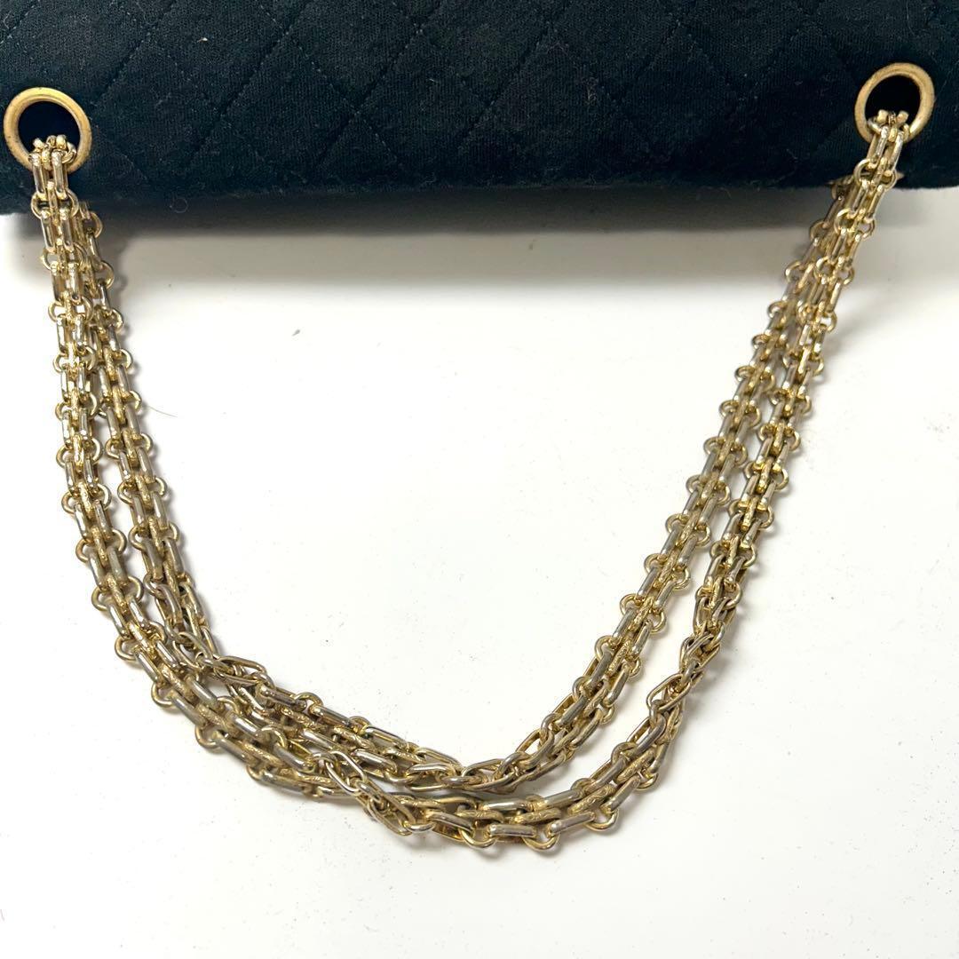 シャネル　マトラッセ コットン　ダブルフラップ　Wチェーン　ショルダーバッグ