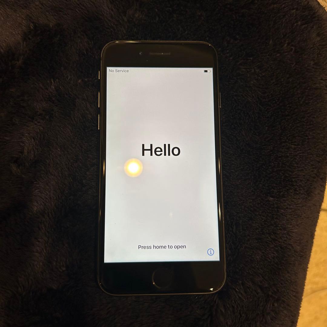 Apple iPhone 8 64GB 本体