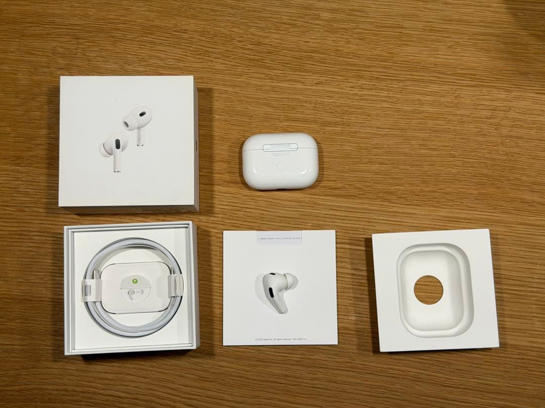 AirPods pro2本体 ホワイト 充電ケース付き