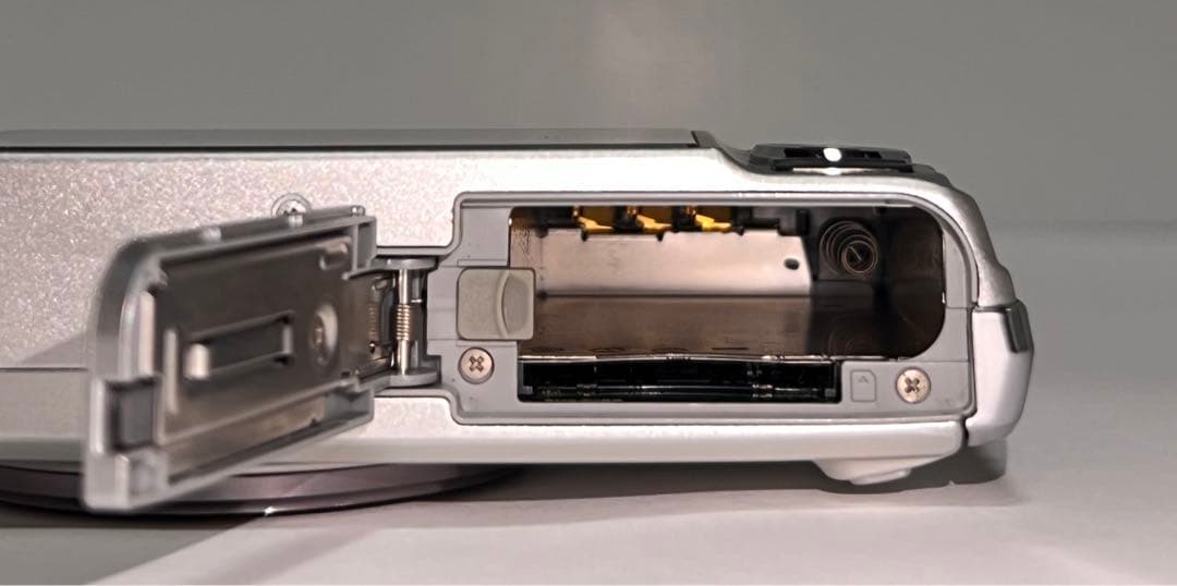 CASIO EXILIM EX-H15 デジカメ コンデジ ジャンク品