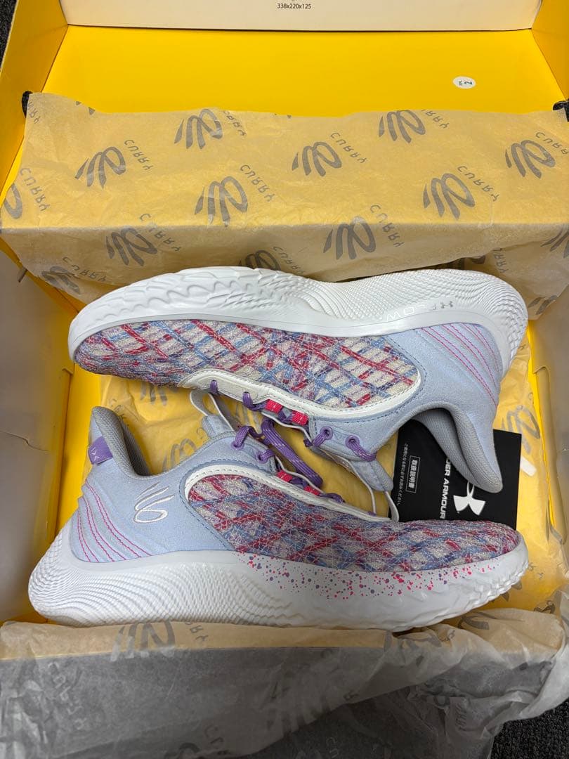 シューズ(男性用) Under Armour Curry Flow 9 26cm