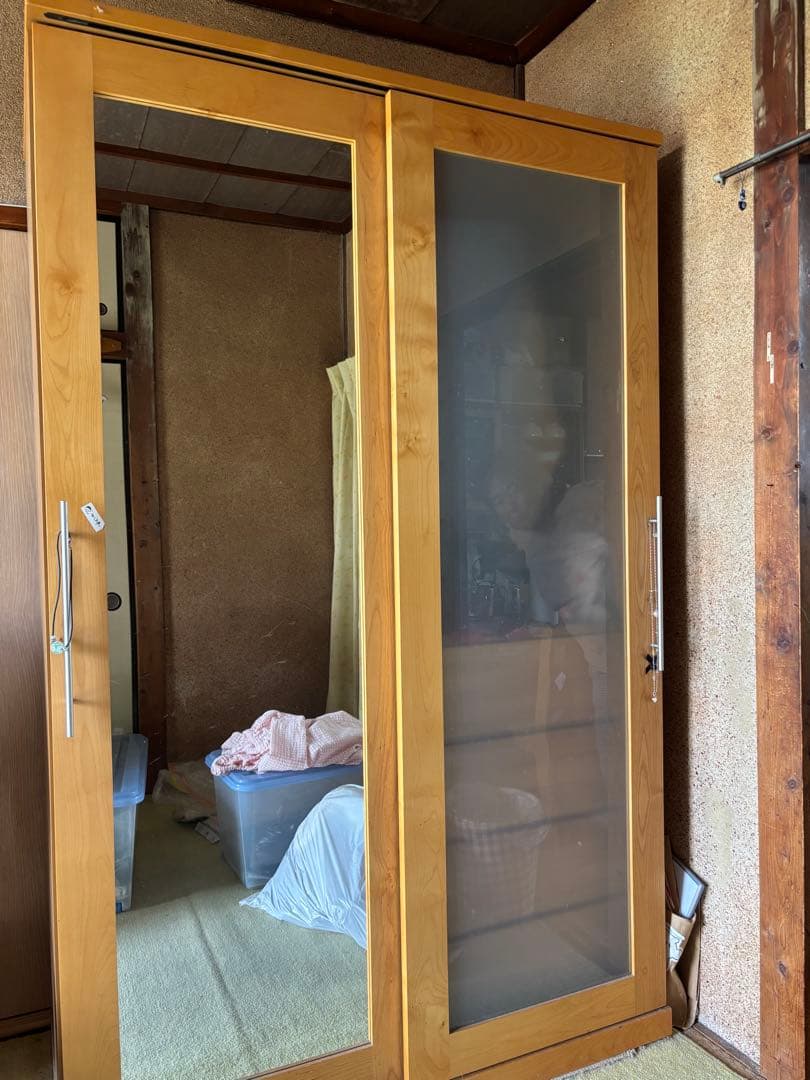 超美品　ナチュラルウッド スライドドア クローゼット