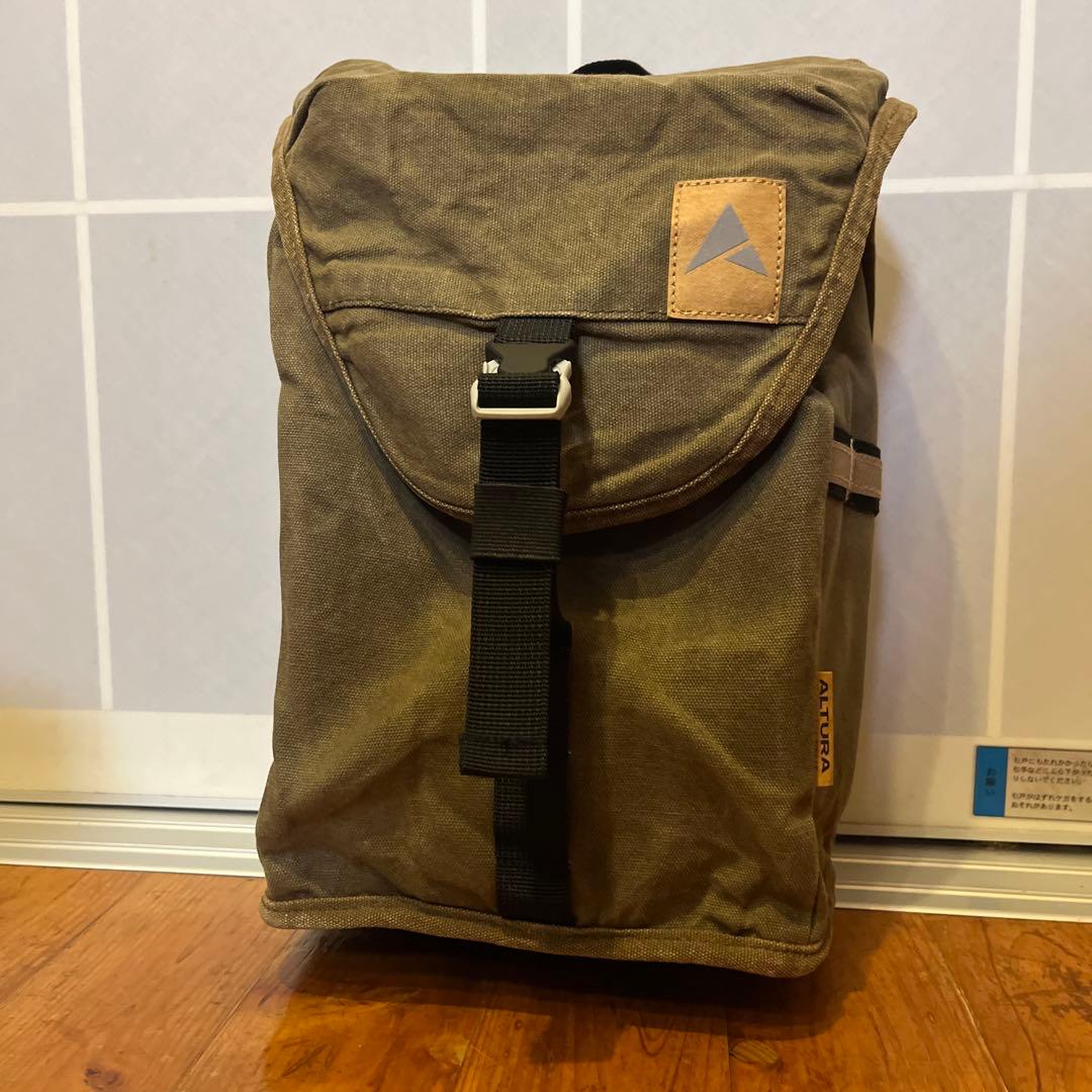 altura 帆布　パニアバッグ　ワックス　洗っています。