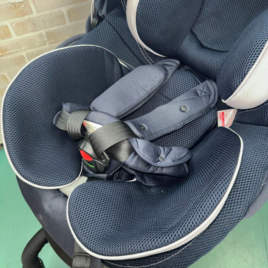 エールべべ　チャイルドシート isofix クルット4iグランス　新生児から