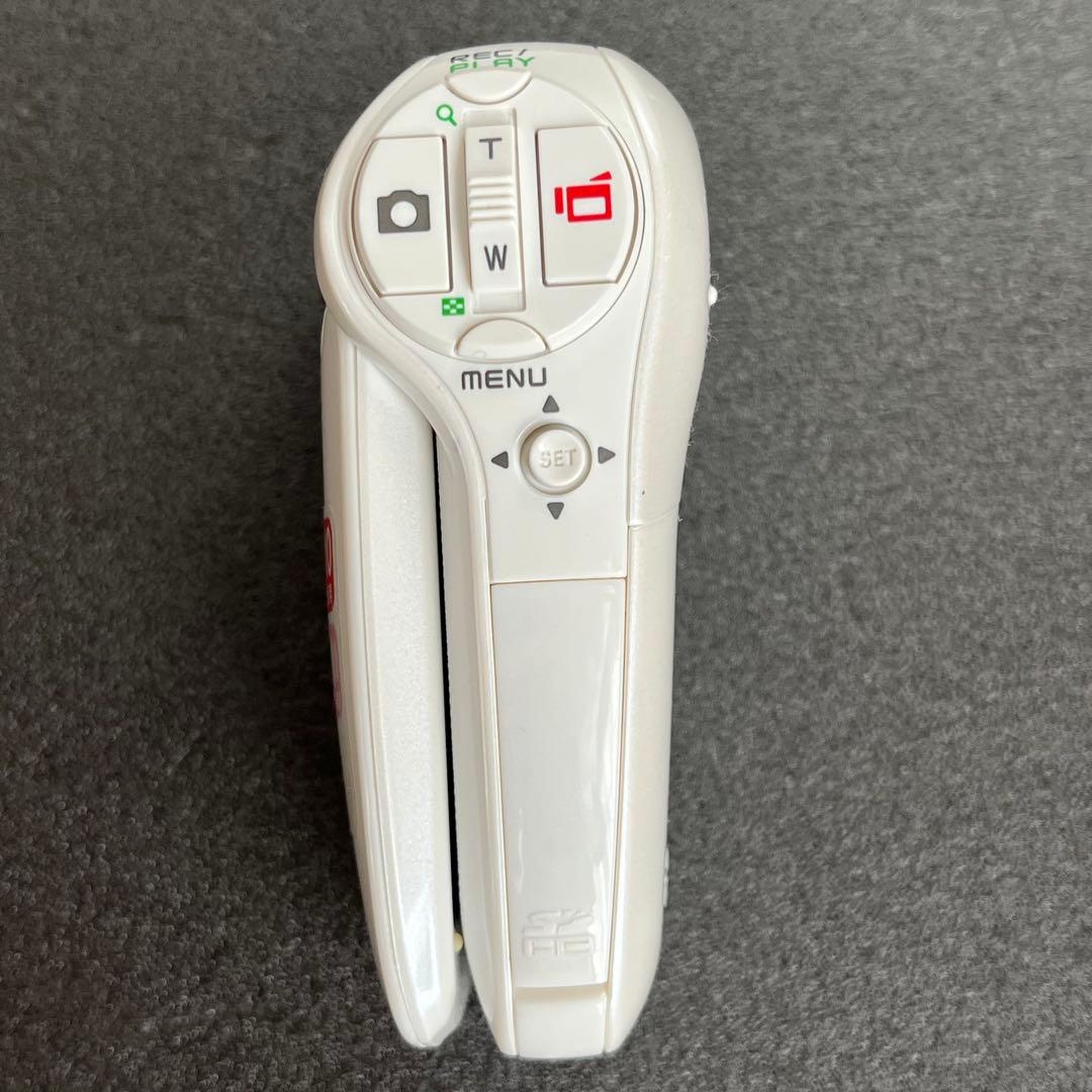 ☆人気稀少☆SANYOデジタルムービーカメラXacti DMX-CG9W動作良好