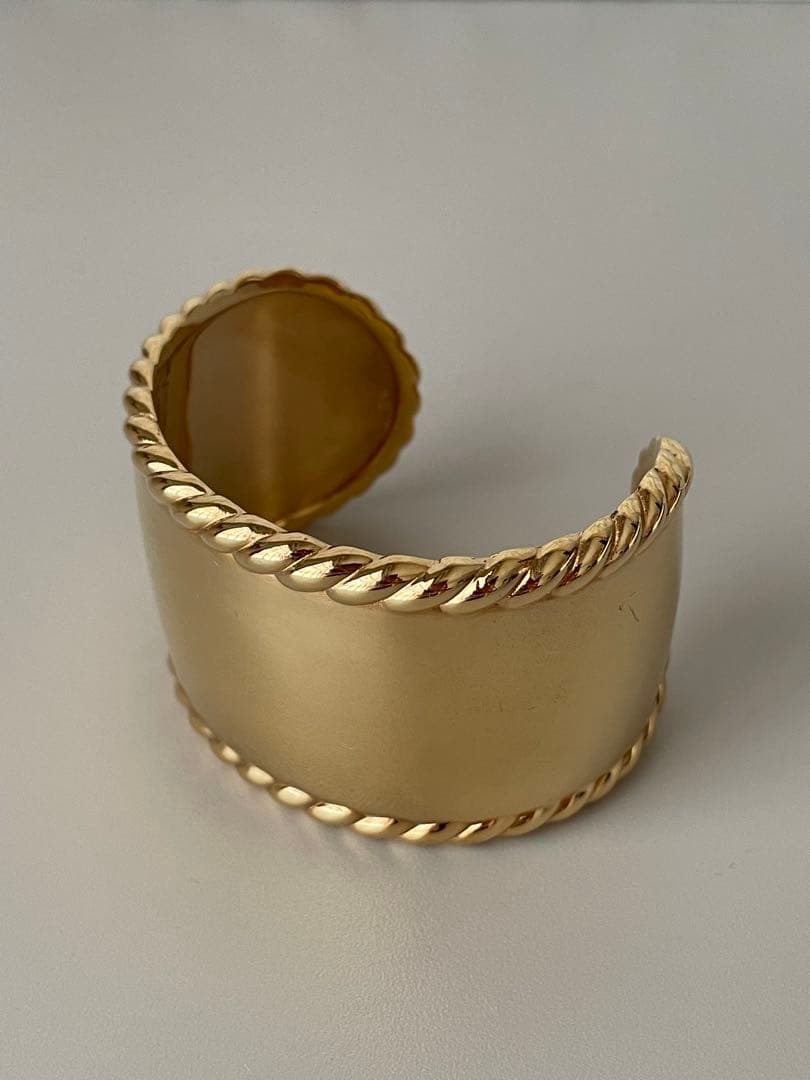 PHILIPPE AUDIBERT フィリップオーディベール　ゴールドバングル