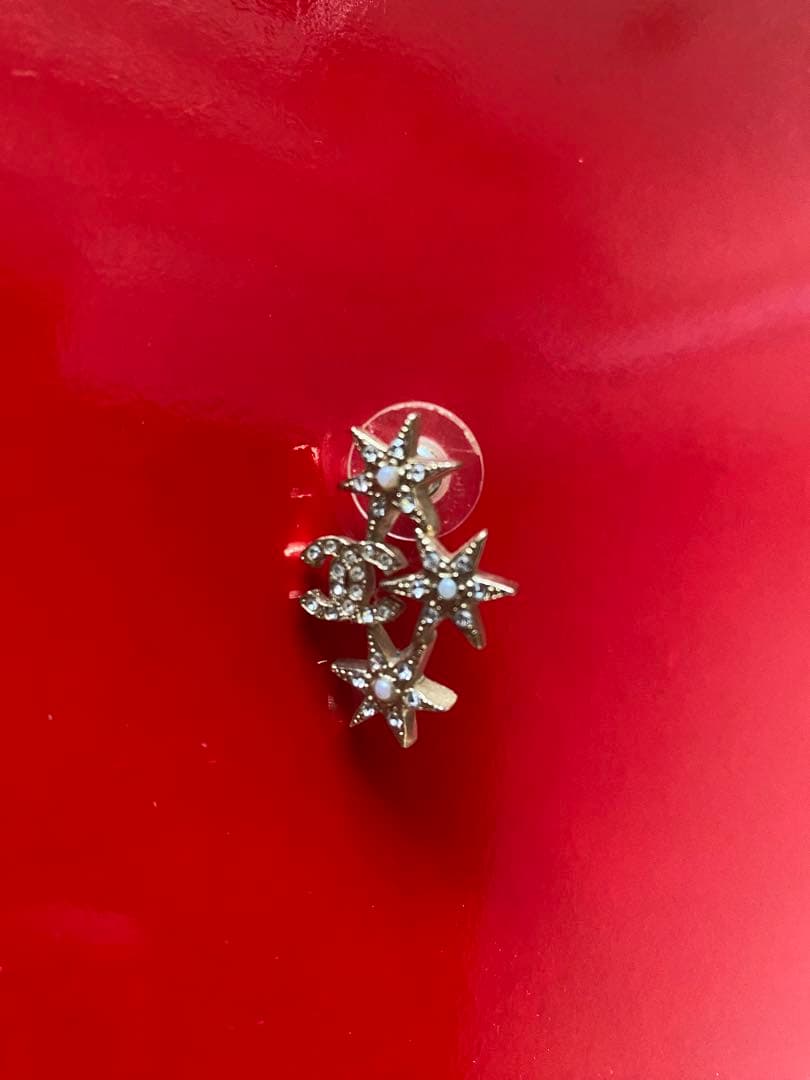 星形ストーン付きシルバーピアス(片耳用)