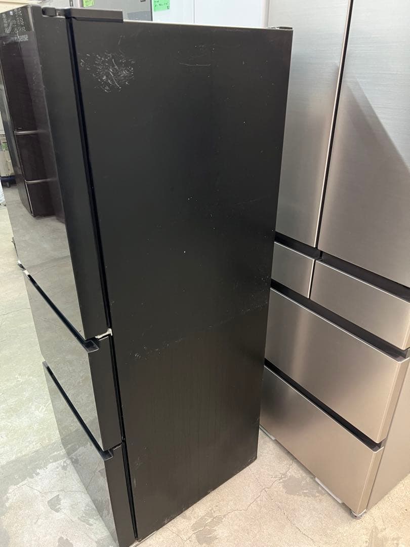 2017年式 282L Hisense 3ドア冷蔵庫 HR-G2801BR