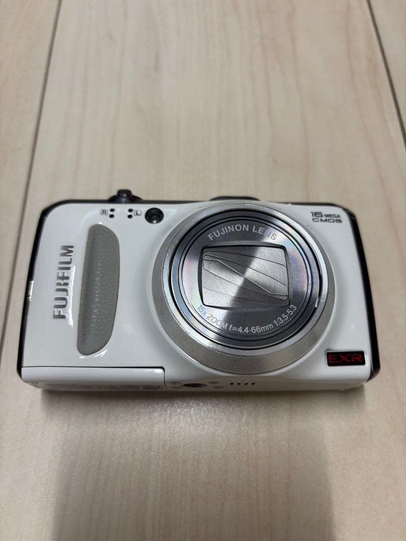 デジタルカメラ FUJIFILM FINEPIX F600EXR
