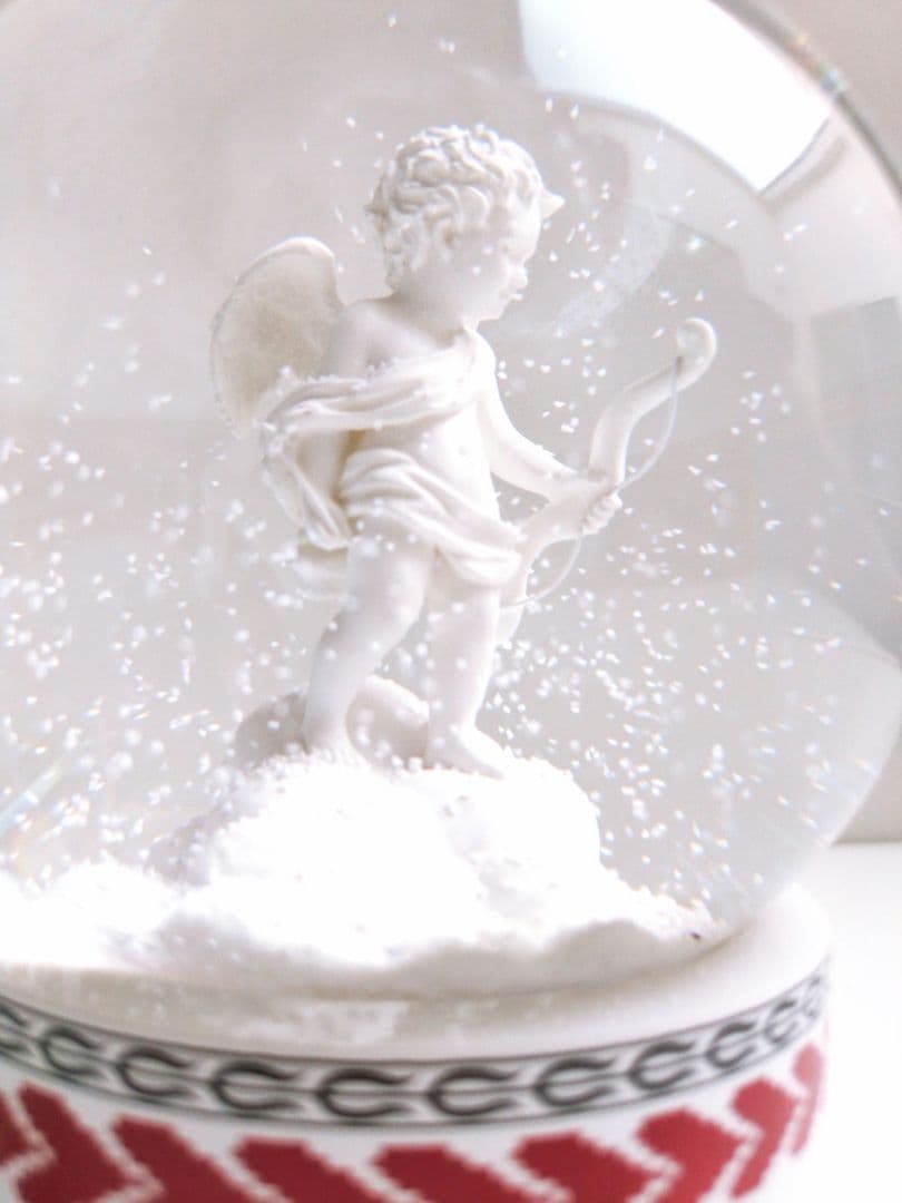 ウェッジウッド　スノードーム　ハート＆スノーグローブ