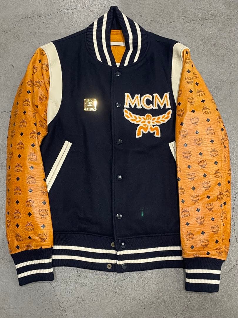 クラウディアフィン　　MCM liquor,woman&tears