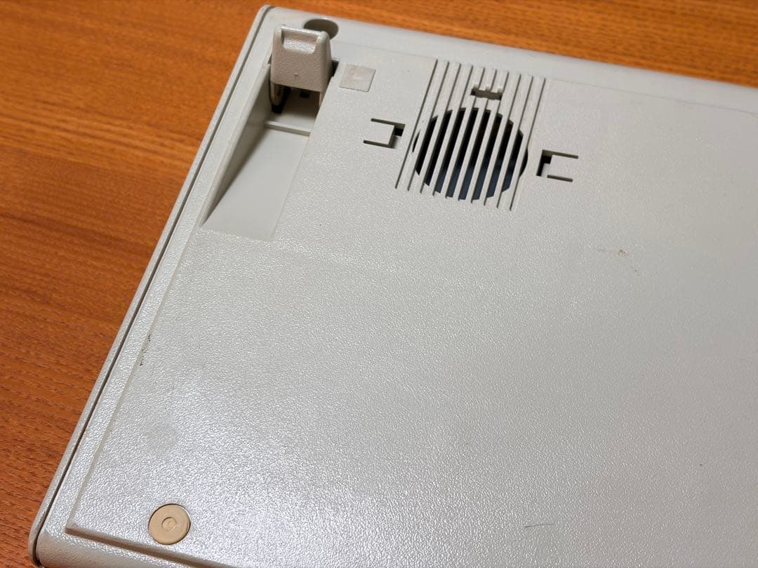 IBM Model M 角ロゴ