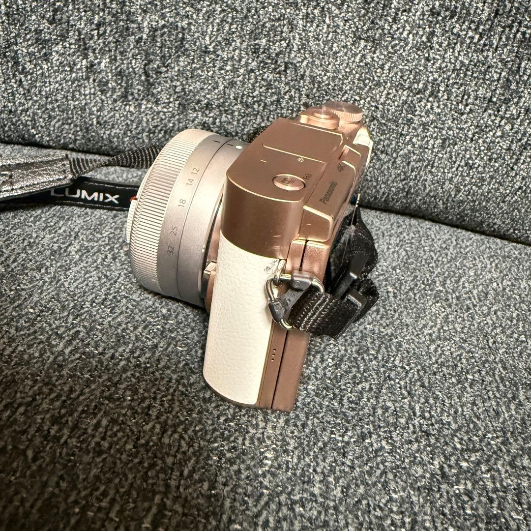 Panasonic DC-GF10W ミラーレス一眼カメラ